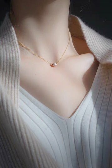 Vit pärla halsband